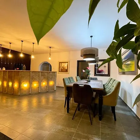 Country house Rezidencija Arion